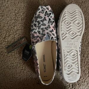 Butterfly Toms